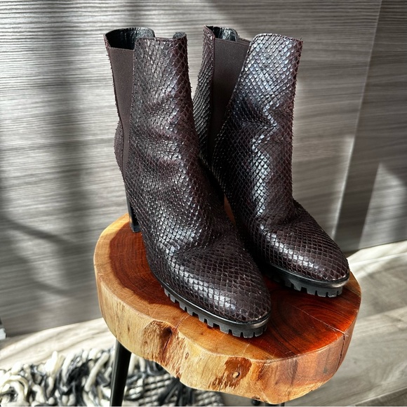 Uterque Brown Burgundy Snakeskin Leather Boots with Platform - Picture 2 of 8